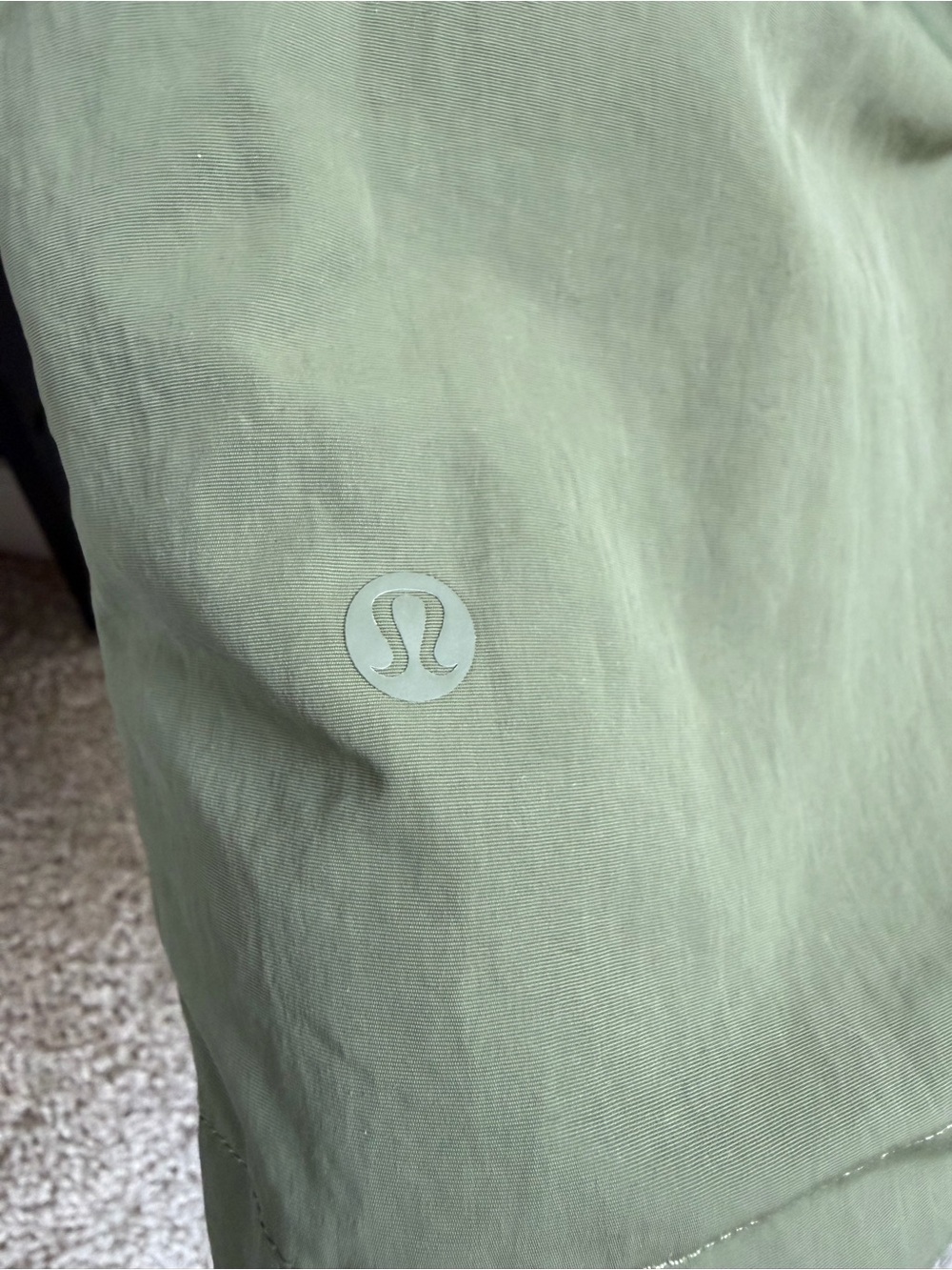 Lululemon Always Effortless Jacket
Medium Olive Size 10 - Picture 13 of 13